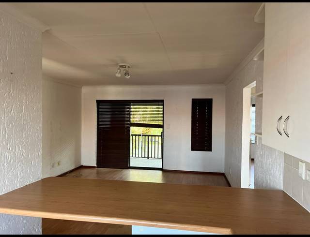 2 BEDROOM TOWNHOUSE FOR SALE IN VORNA VALLEY